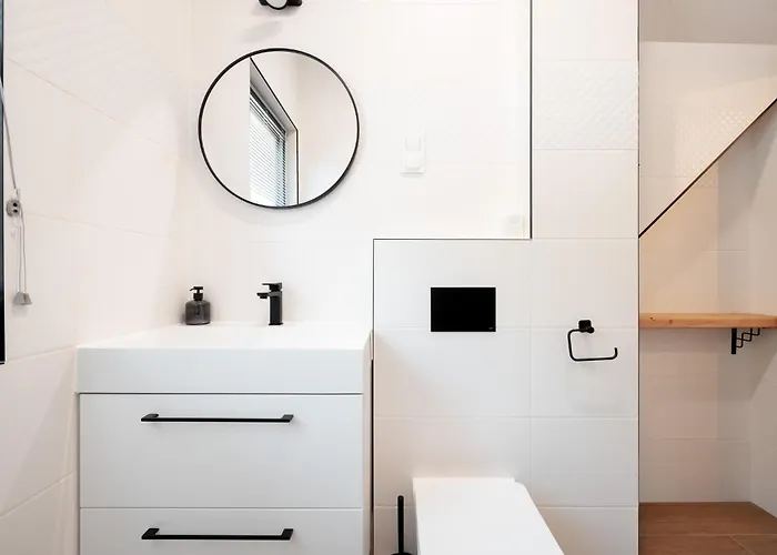 Cilantro Apartment *